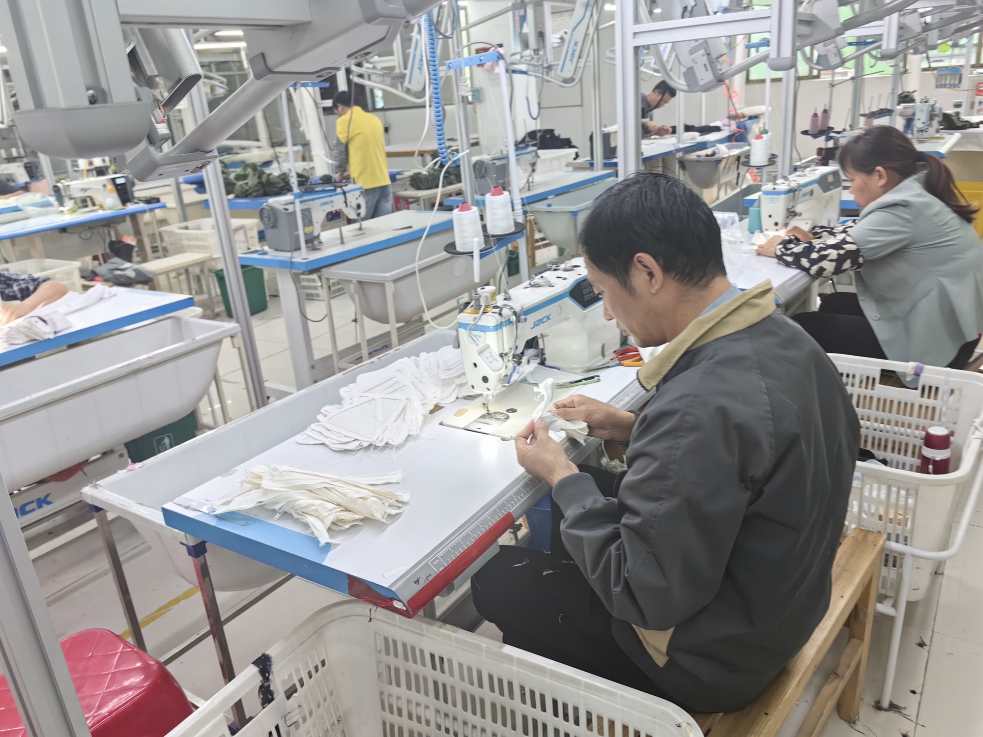 Enhancing Your Brand with Chengyu Garment Factory's Professional Clothing Processing Services